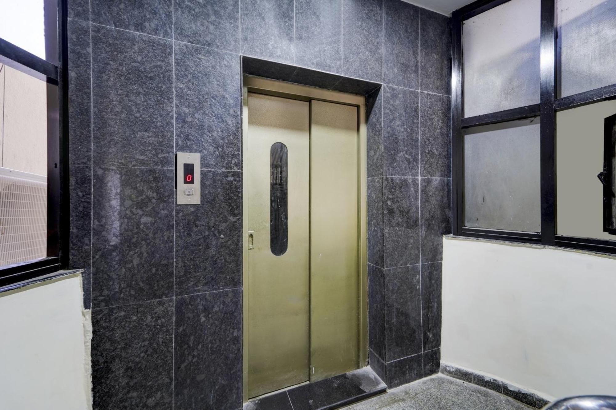 Townhouse Fantasea Hotels Near Omr Chennai Ngoại thất bức ảnh
